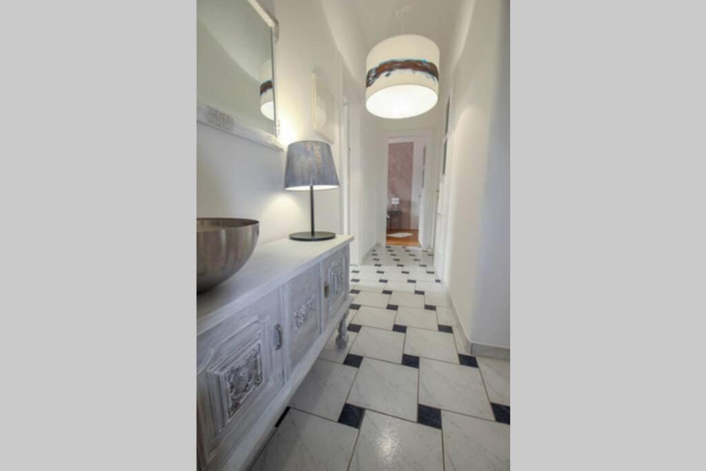 Artistic Luxury Flat With Colosseum View Pula