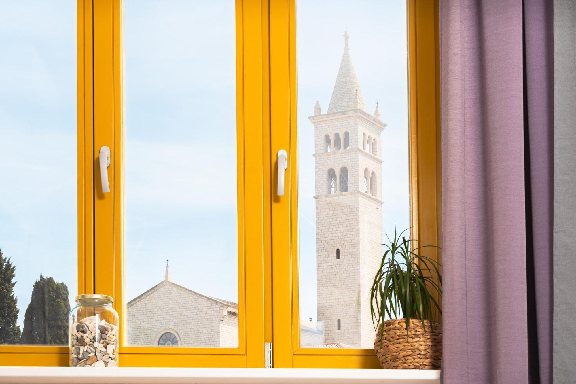 Artistic Luxury Flat With Colosseum View Apartment